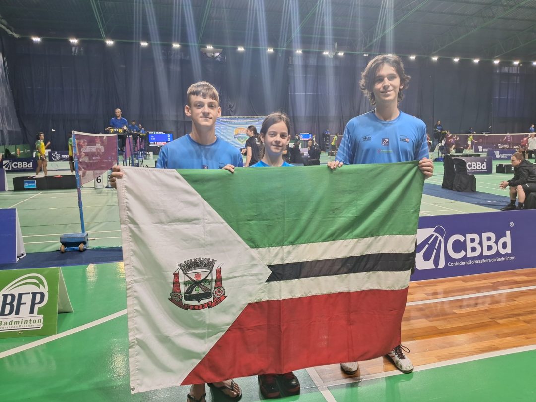 Atletas Mafrenses conquistam prata na II etapa do Campeonato Nacional de Badminton
